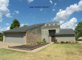 2115 N Warren Dr, Stillwater, OK 74075