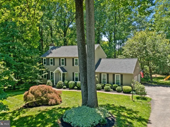 702 Great Oak Ln, Kennett Square, PA 19348