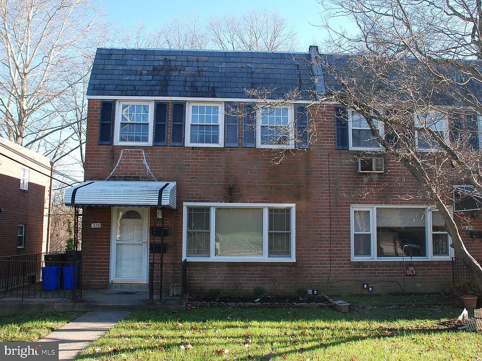1st image of 210 E Maryland Ave