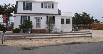 1st image of 25 W Washington Ave