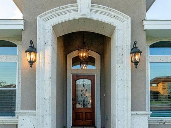 5th image of 2729 Villa Romel Blvd