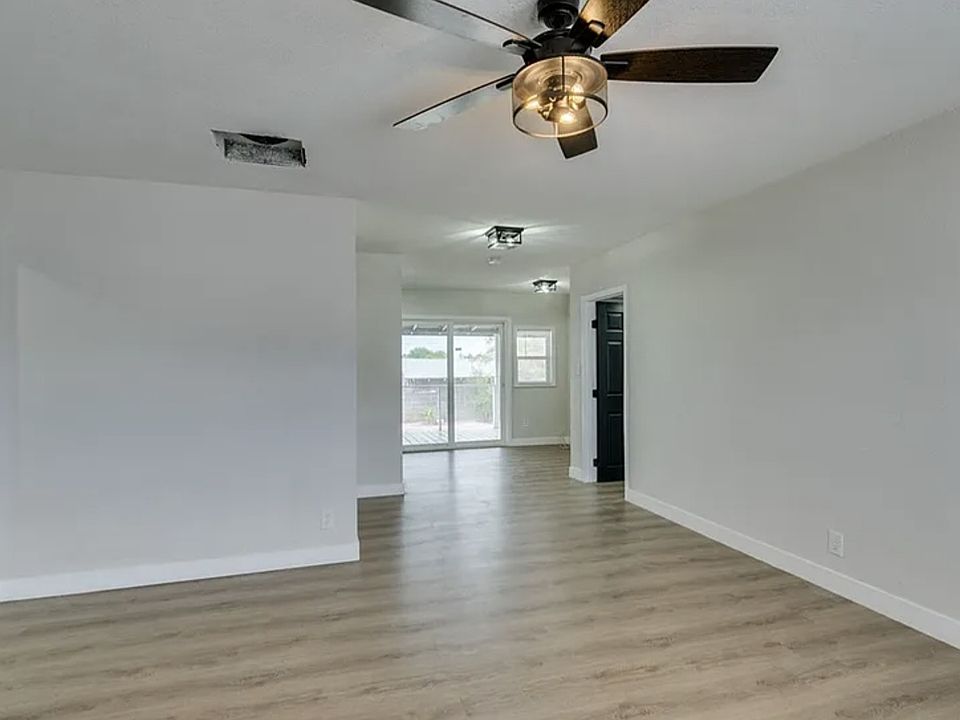 1st image of 140 N 19th St