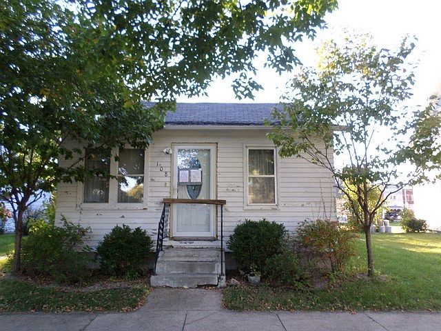 1st image of 108 S Mather St