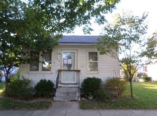 108 S Mather St, Clarksville, IA 50619