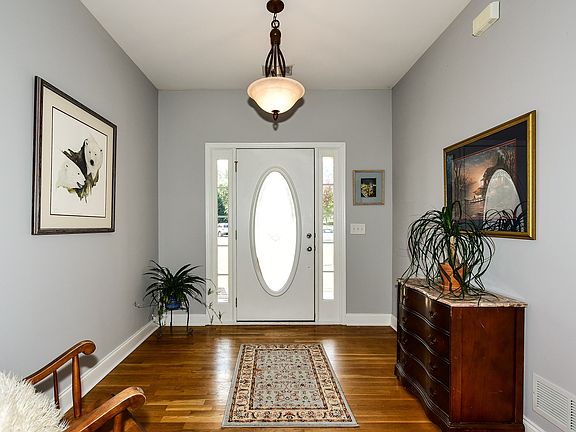 5th image of 108 Condor Ct