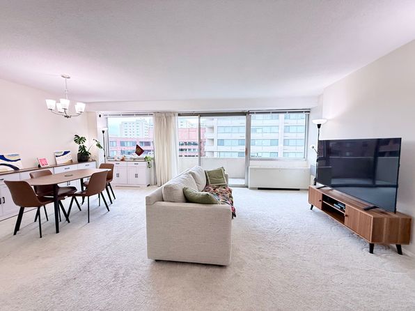 4515 Willard Ave APT 1712S
