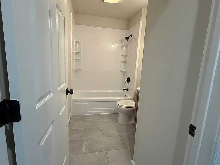 71 Jamestown Blvd — Photo 18