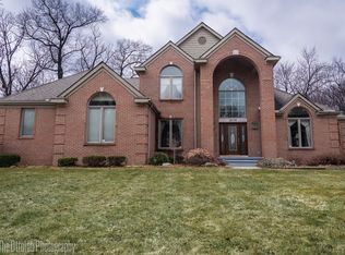 28739 Wintergreen, Farmington Hills, MI 48331