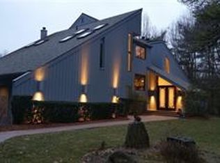 597 Guard Hill Rd, Bedford, NY 10506