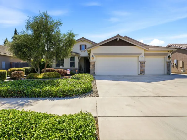 3245 S Meadowbrook, Visalia, CA 93292