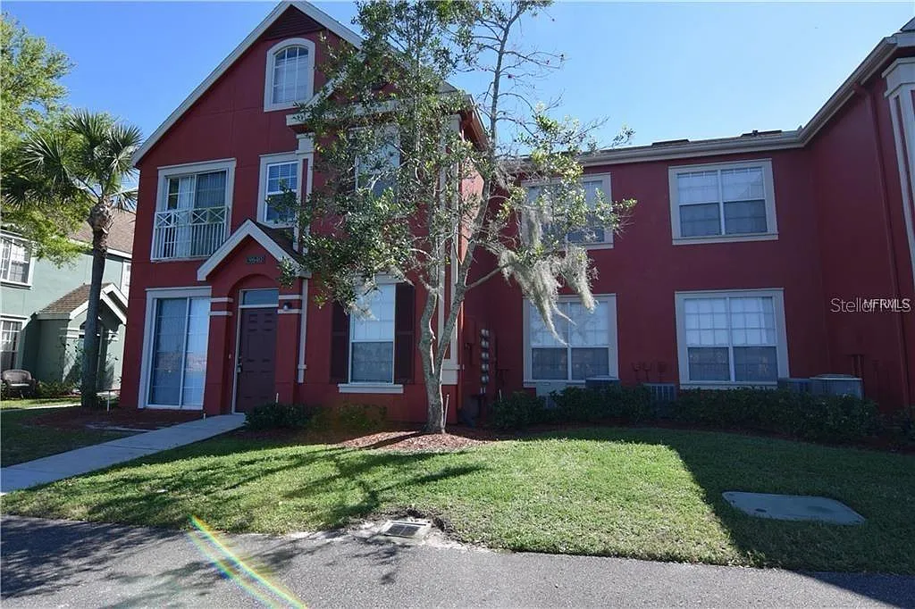2 bed, 2.0 bath, 1140 sqft, $1,850 — Photo 2