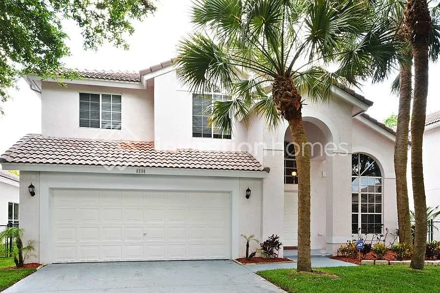 8556 NW 57th Dr