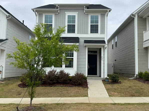 226 Pansy Park, Clayton, NC 27520
