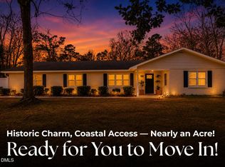 810 Williams Rd, New Bern, NC 28562