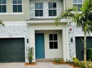 172 SW 171st Ln, Miami, FL 33177