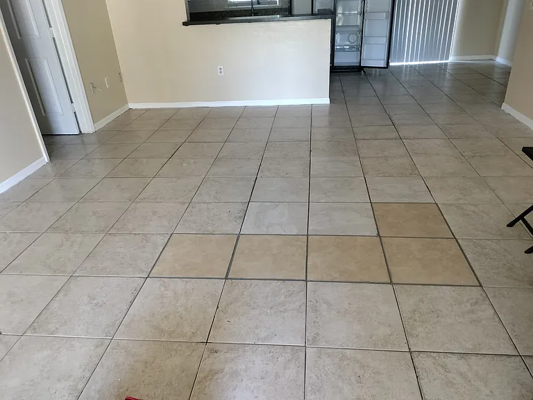 631 Llama Dr — Photo 10