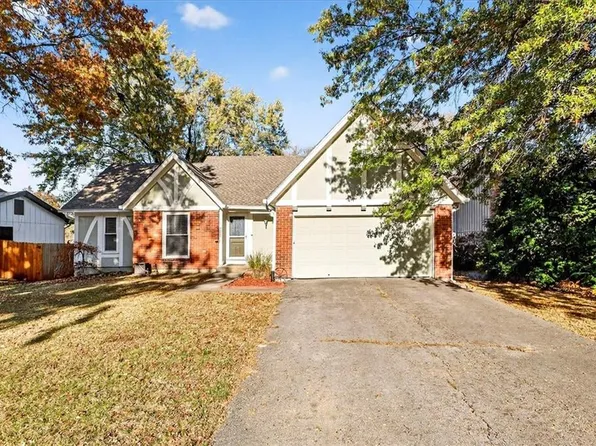 1408 E Oxford Pl, Olathe, KS 66062