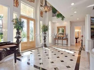 7500 Captains Harbor Dr, Las Vegas, NV 89117