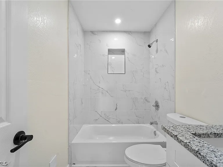 27160 Chula Vista Dr — Photo 11