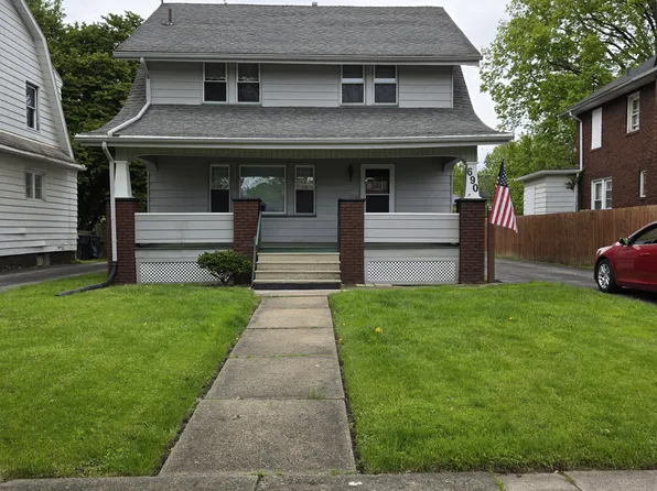 690 Woodbine Ave SE, Warren, OH 44483