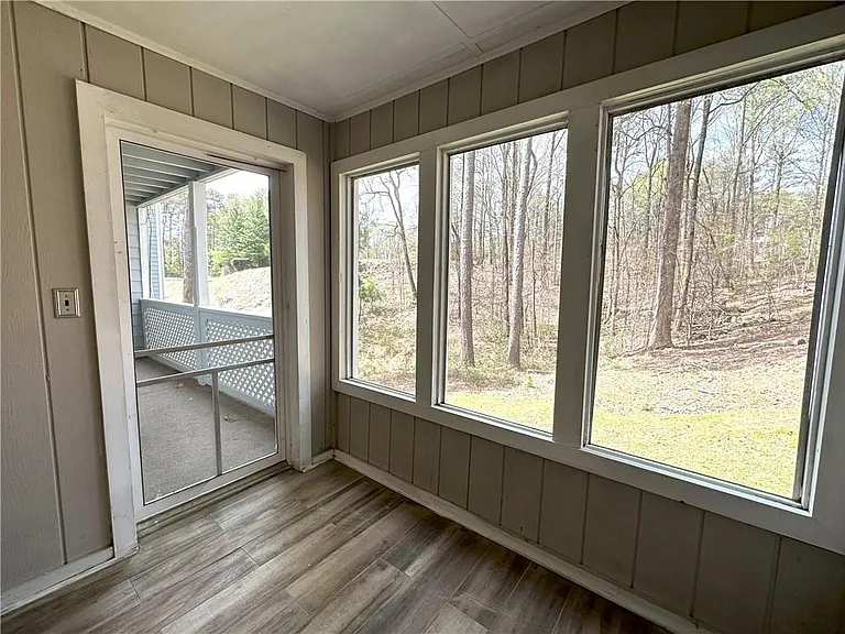 4100 Riverlook Pkwy SE #16 — Photo 11