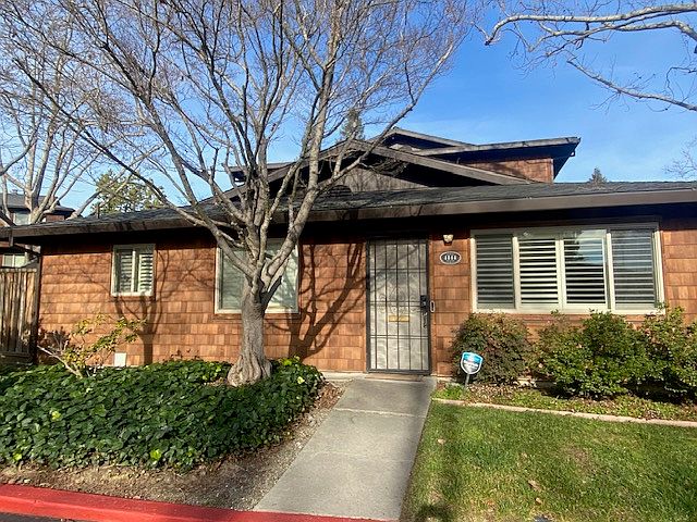 1st image of 4144 Ravenwood Pl