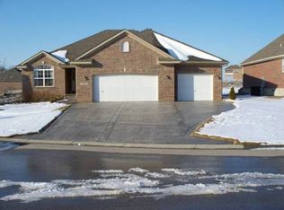 10904 Delavan Ct, Kansas City, KS 66109