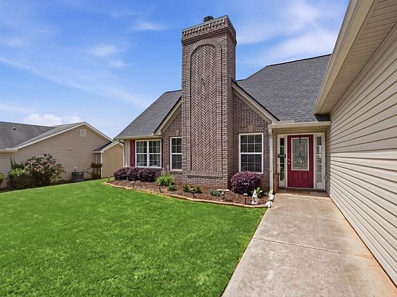 3rd image of 346 River Mist Cir