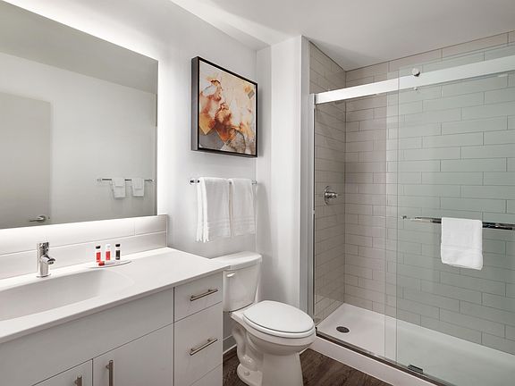 4th image of 600 Shawnee St #114