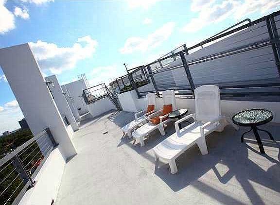 2nd image of 8101 Biscayne Blvd APT 203