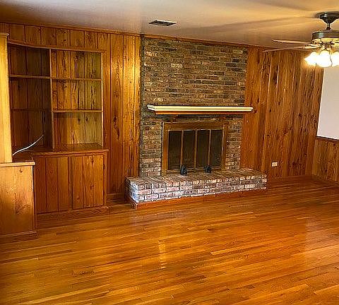 2nd image of 502 W 159th St