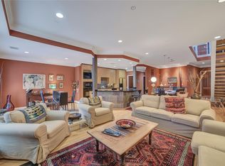 5309 Hidalgo St, Houston, TX 77056