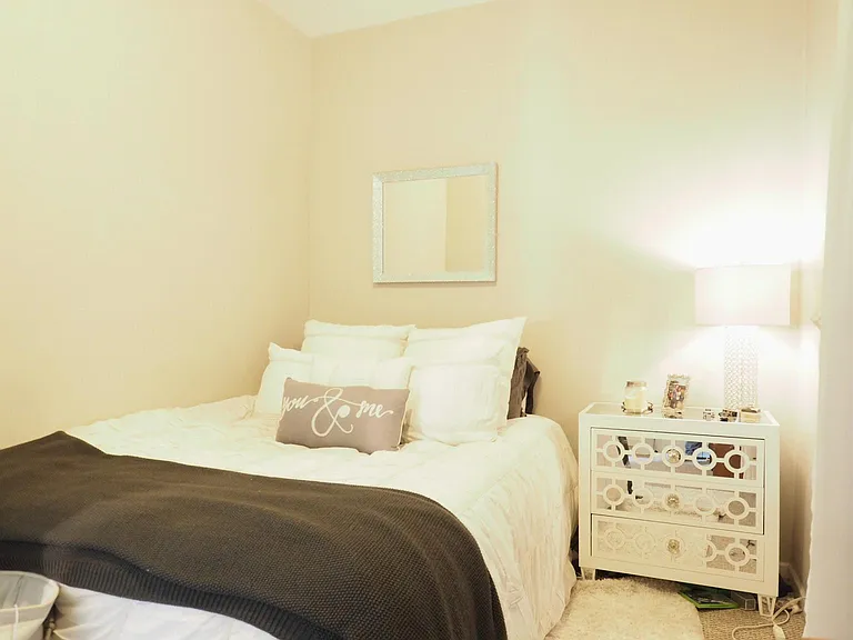2115 W Wellington Ave #1R — Photo 12