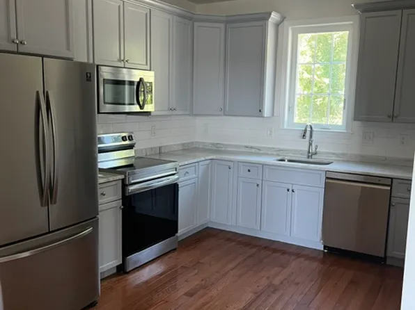 22 High St Suite 1, Hudson, MA 01749