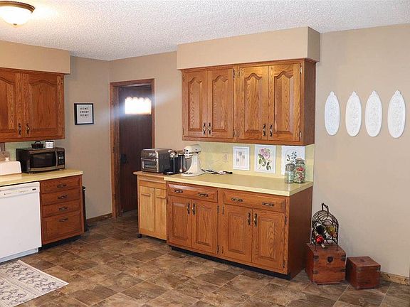 5th image of 305-309 W 26th St