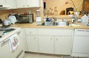 5th image of 9447 Fontainebleau Blvd APT 105