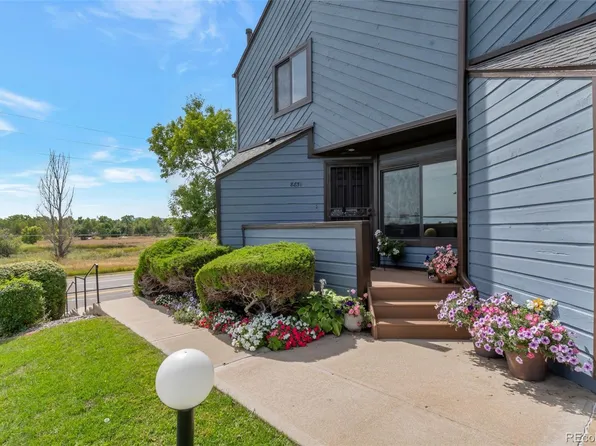 8851 W Yale Avenue, Lakewood, CO 80227