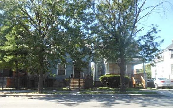 1st image of 220 N Laramie Ave