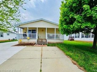 8775 Joshua Dr, Newport, MI 48166
