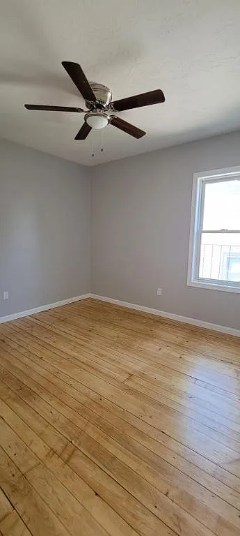 190 Horton St — Photo 4