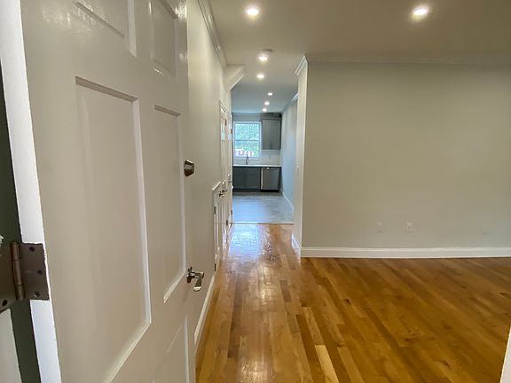 3rd image of 47-12 31st Ave #2