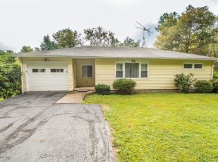 1336 Ransom Rd, Dallas, PA 18612