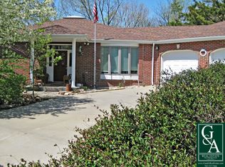 2016 Rehfeld Dr, Manhattan, KS 66502