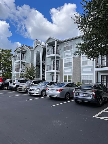 2550 N Alafaya Trl Photo 1