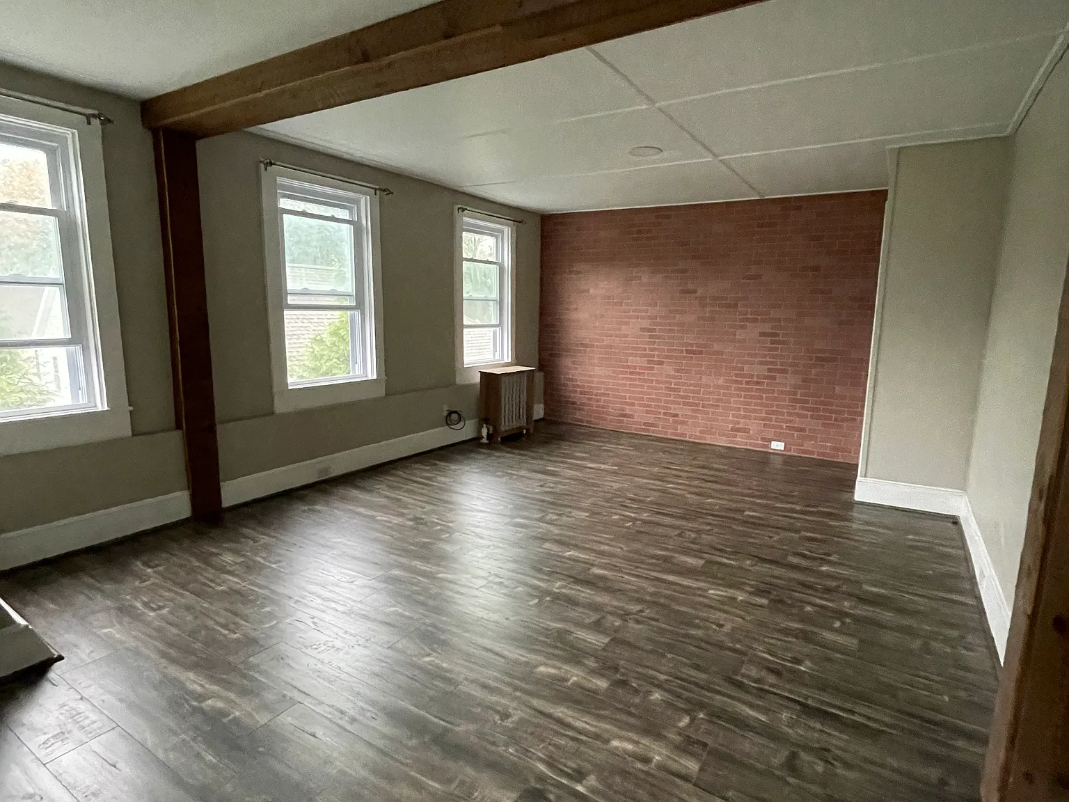 15 Springhill Ave — Photo 1