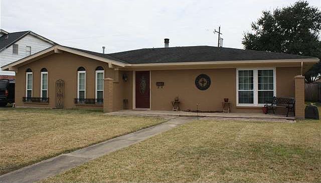 1st image of 2711 Memphis Ave