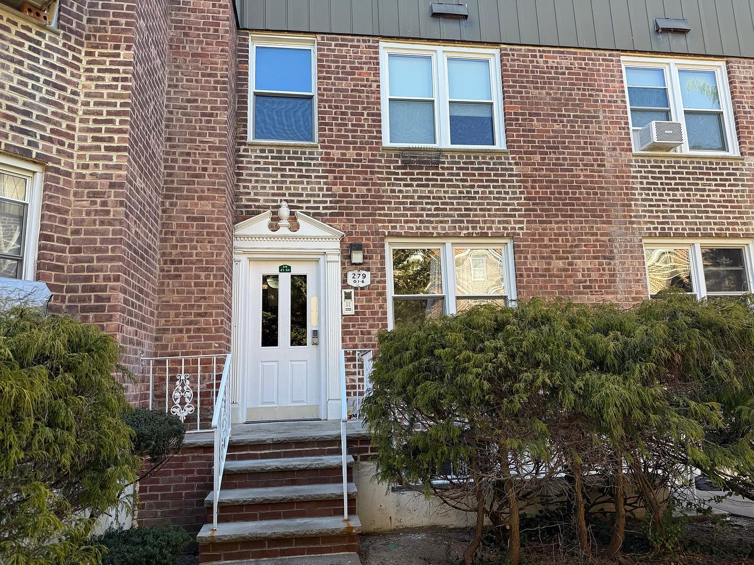 279 Cedarhurst Avenue #G-6, Cedarhurst, NY 11516 | MLS #827105 | Zillow