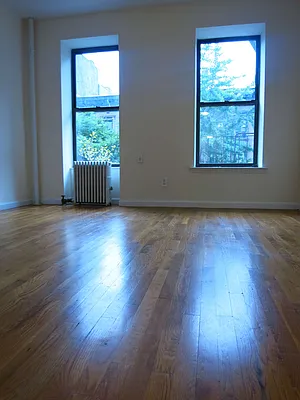 Rented by City & Suburban | media 21