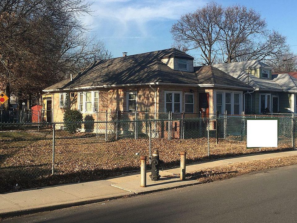 1st image of 17503 Sayresjw Ave