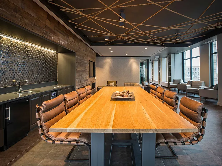 River North Luxury, On Display — Photo 17